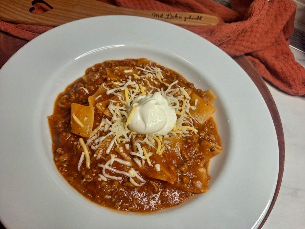 Lasagne Suppe von Sarah Ahrens Edelschmaus Team Heike Schoon Schuetting.1 S.1 Oldenburg