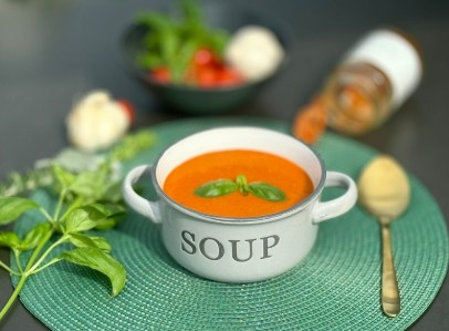 geraeucherte Tomatensuppe von Sandra Stehning Edelschmaus Team Heike Schoon Schuetting.1 Oldenburg